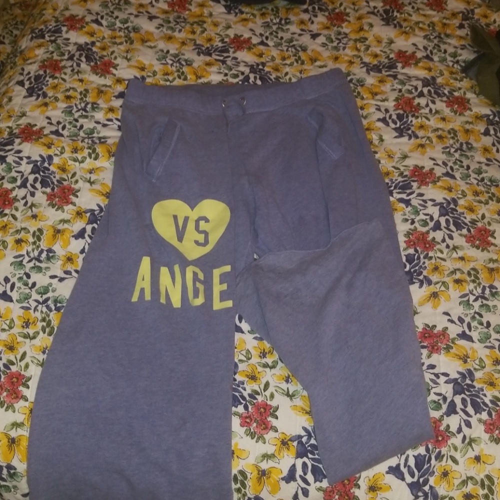 Sweat pants
